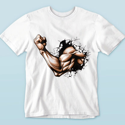 A white t-shirt with aggressive gym art showing a powerful arm smashing through a wall – Λευκό t-shirt με επιθετικό σχέδιο που δείχνει μπράτσο να σπάει τοίχο.
