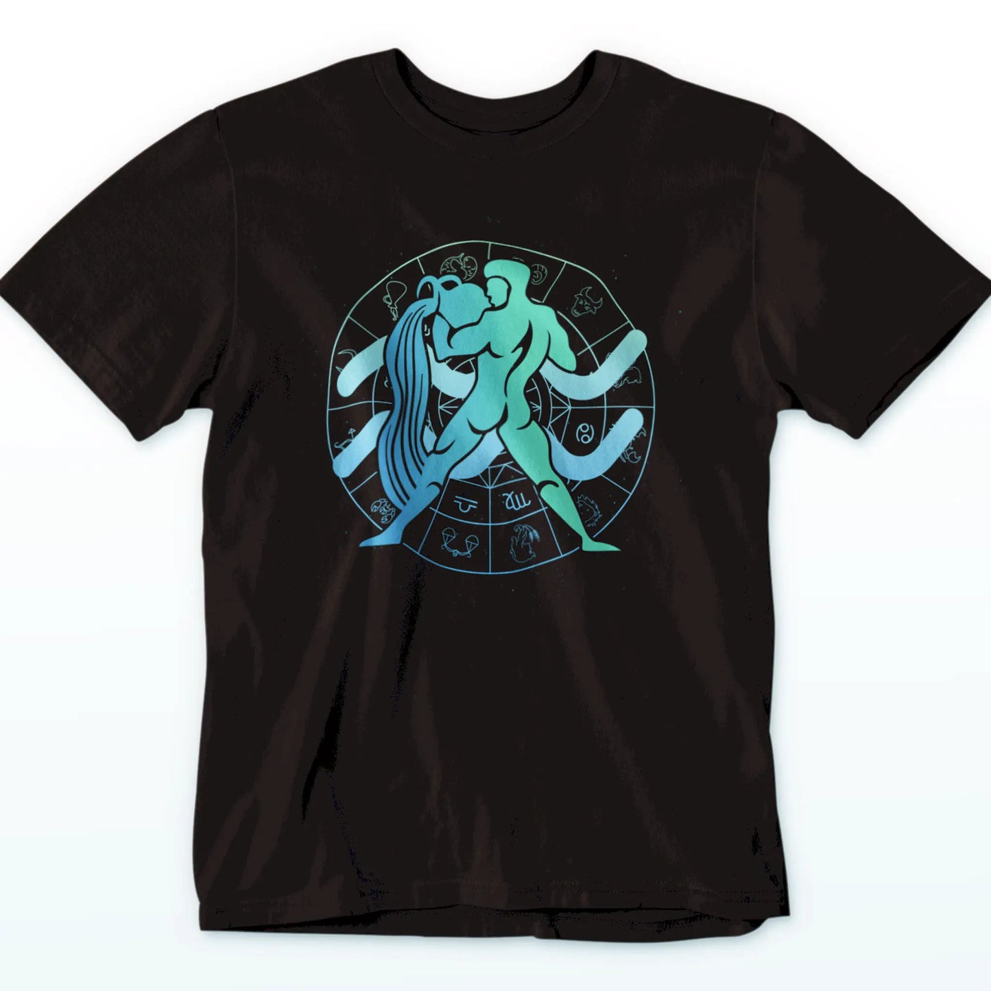Aquarius zodiac black t-shirt with bold graphic art – Μαύρη μπλούζα Υδροχόος με δυναμικό αστρολογικό design για μοναδικό στυλ."