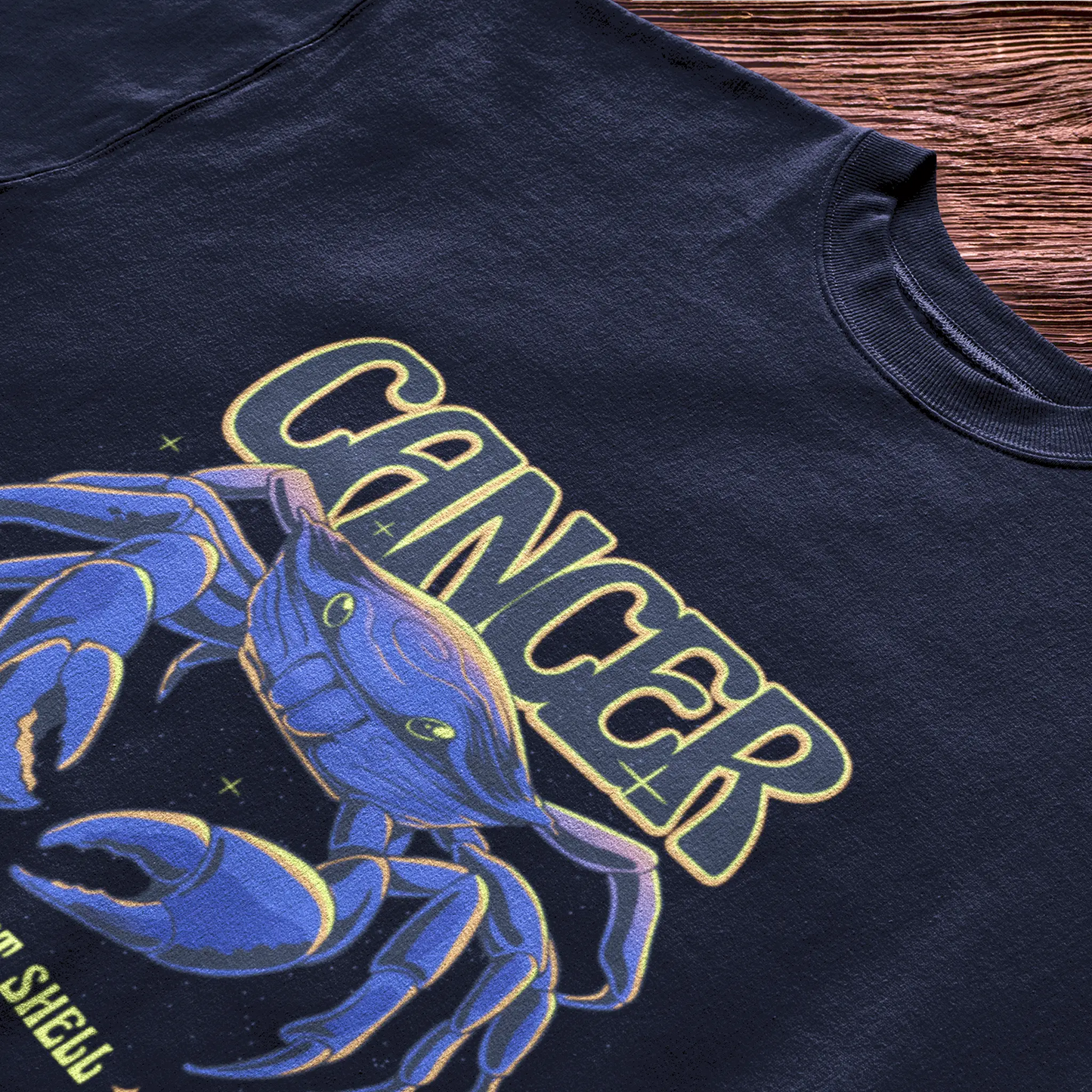 Astrology Cancer black tee with mystical crab design | Αστρολογικό μαύρο t-shirt Καρκίνος με μυστικιστικό σχέδιο καβουριού