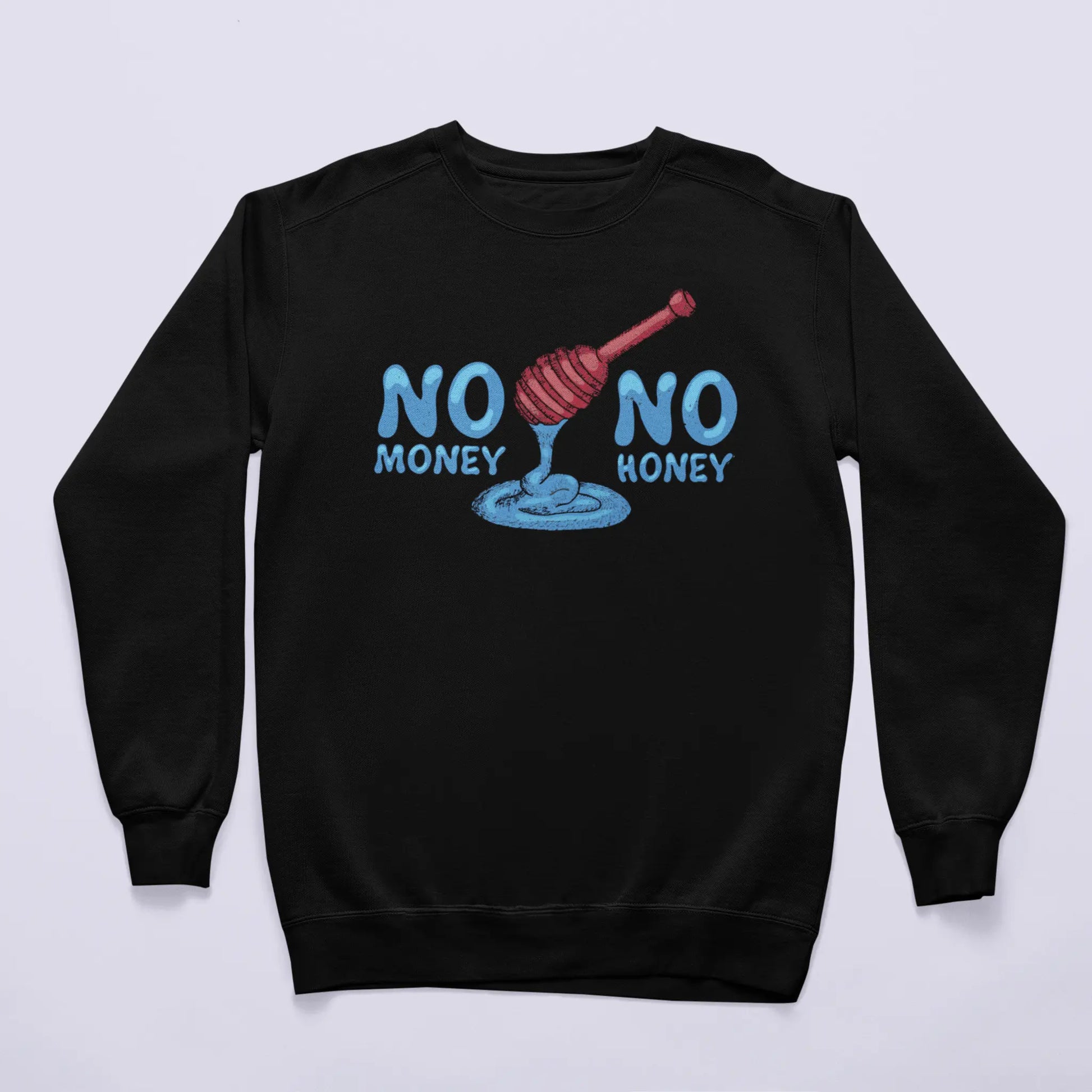 Black casual sweater displaying the stylish urban typography artwork. — Μαύρο καθημερινό φούτερ που εμφανίζει το στυλάτο έργο τέχνης με την urban τυπογραφία
