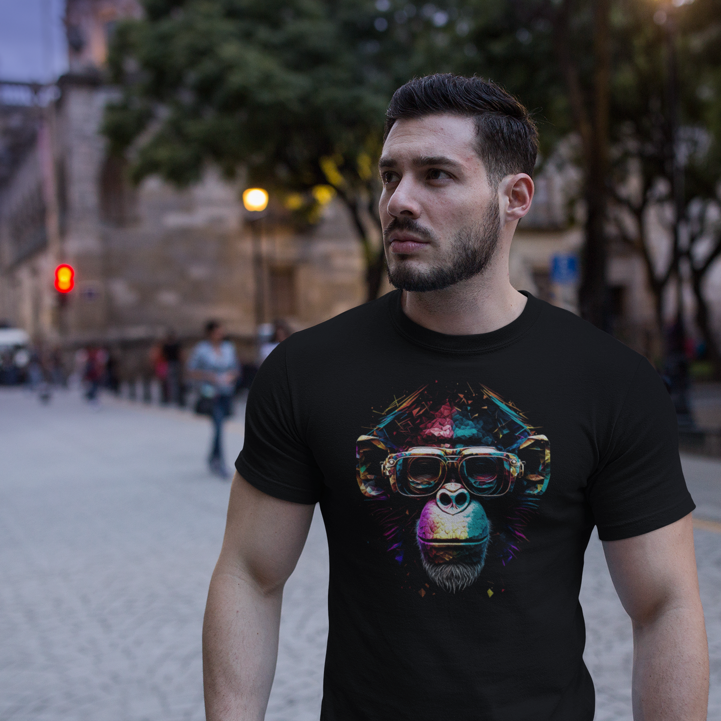 Black cotton streetwear t-shirt focusing on the monochrome dot pattern of a gorilla. — Μαύρο βαμβακερό streetwear t-shirt με έμφαση στο λεπτομερές μονόχρωμο σχέδιο με κουκκίδες ενός γορίλα