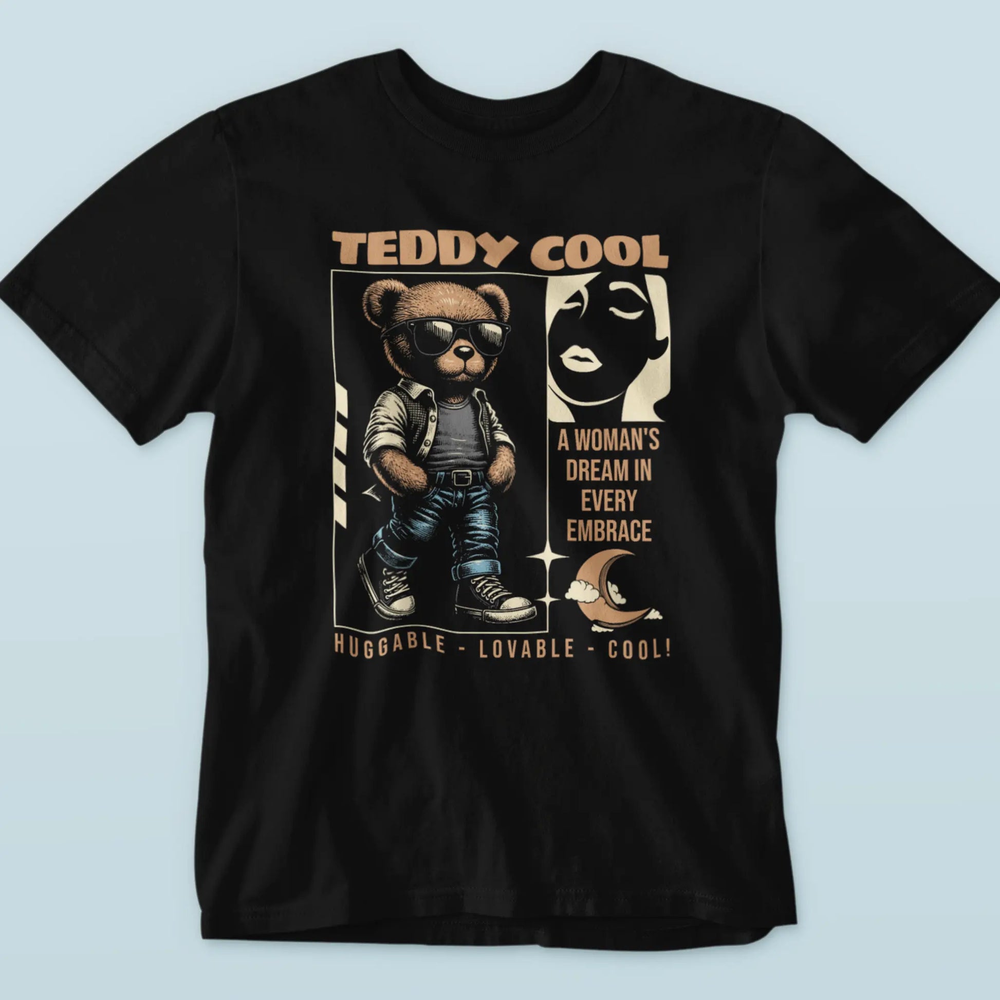 Black cotton top focusing on the high-definition print of the cool bear character design. — Μαύρο βαμβακερό μπλουζάκι με έμφαση στο υψηλής ανάλυσης τύπωμα του σχεδίου με τον cool χαρακτήρα αρκούδου