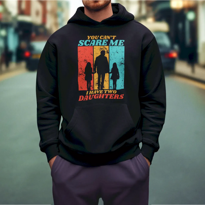 Black hoodie with a striking "dad power" quote, offering warmth and attitude / Μαύρο hoodie με δυναμικό μήνυμα, συνδυάζοντας άνεση και γκέτσα.