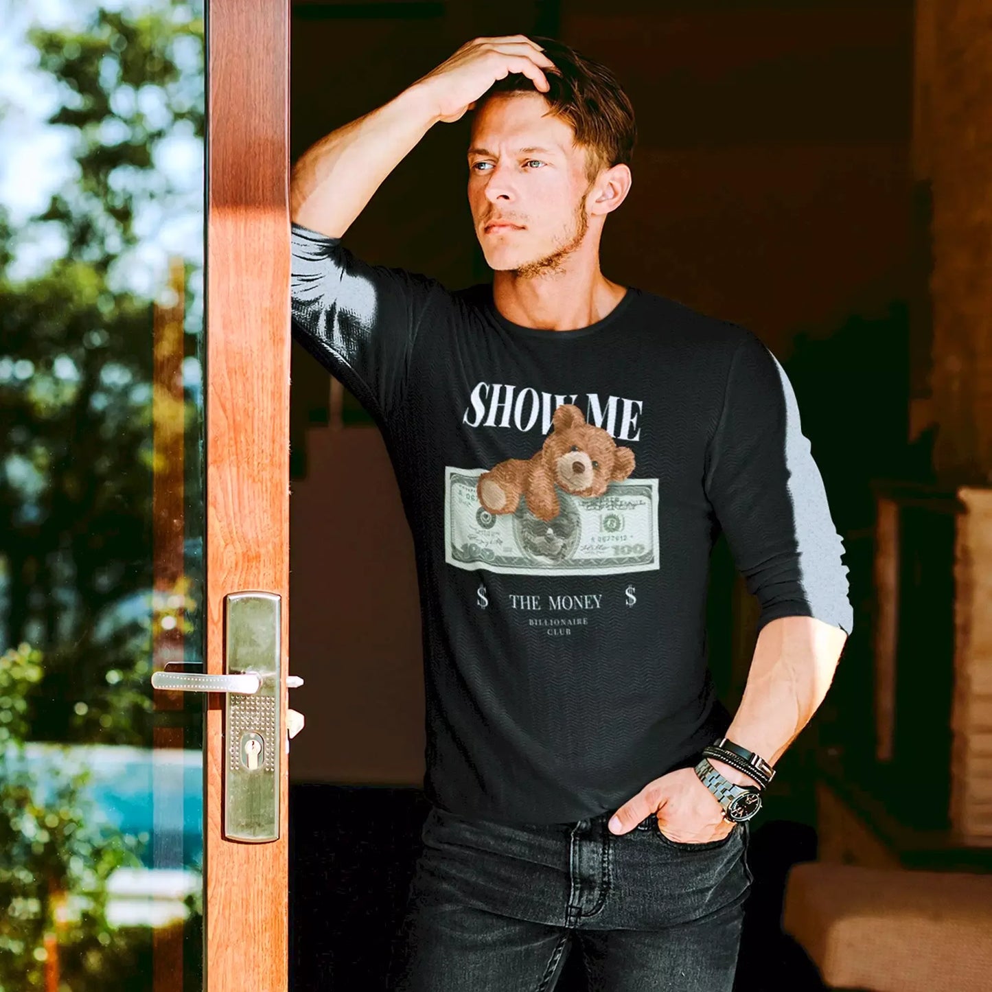 Black long sleeve t-shirt featuring cartoon teddy bear with cash stack and sunglasses – Μαύρο μακρυμάνικο μπλουζάκι με σχέδιο αρκουδάκι με γυαλιά ηλίου και δεσμίδες χρημάτων