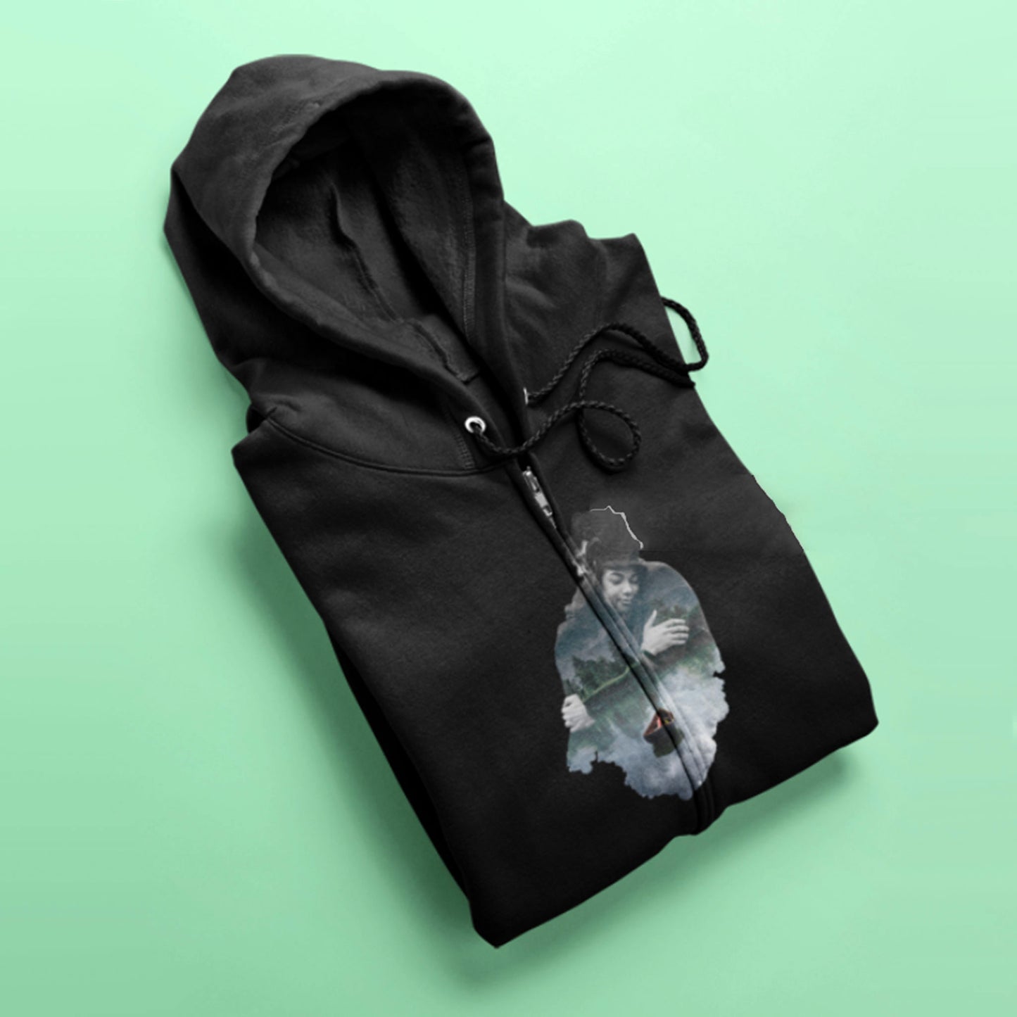 Black zip hoodie blending serenity, love and nature – Μαύρη ζακέτα κουκούλα που συνδυάζει γαλήνη, αγάπη και φύση
