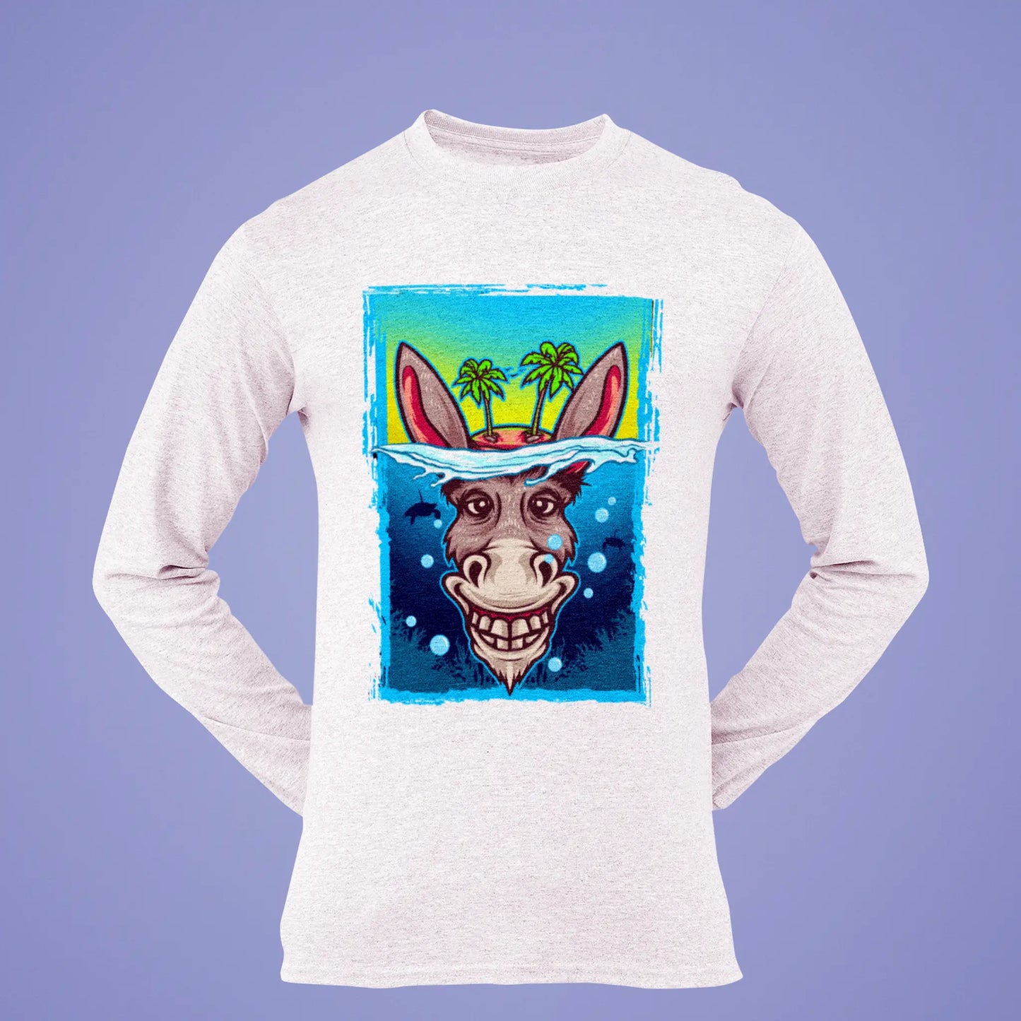 Clean white long sleeve showcasing a quirky donkey and clever line – Καθαρό λευκό μπλουζάκι με έναν ιδιαίτερο γάιδαρο και ειρωνική έκφραση
