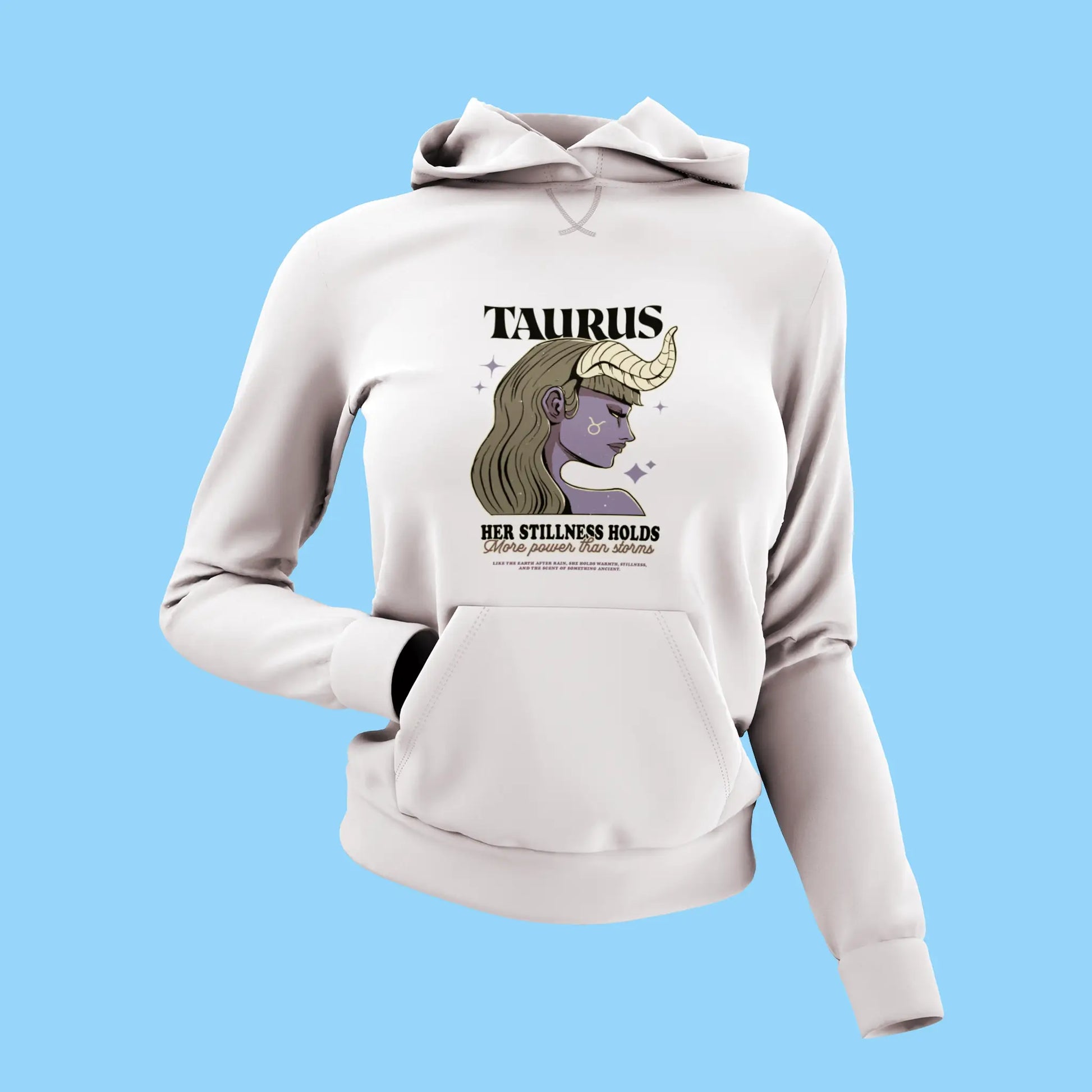 Comfortable white hoodie featuring artistic Taurus horns and empowering feminine aura – Άνετη λευκή κουκούλα με καλλιτεχνικά κέρατα Ταύρου και θηλυκή αύρα δύναμης.