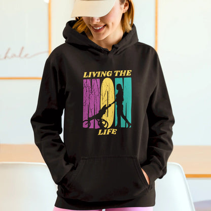 Cozy black hoodie for new moms enjoying park time with baby / Άνετο μαύρο hoodie για νέες μαμάδες που απολαμβάνουν χρόνο στο πάρκο με μωρό