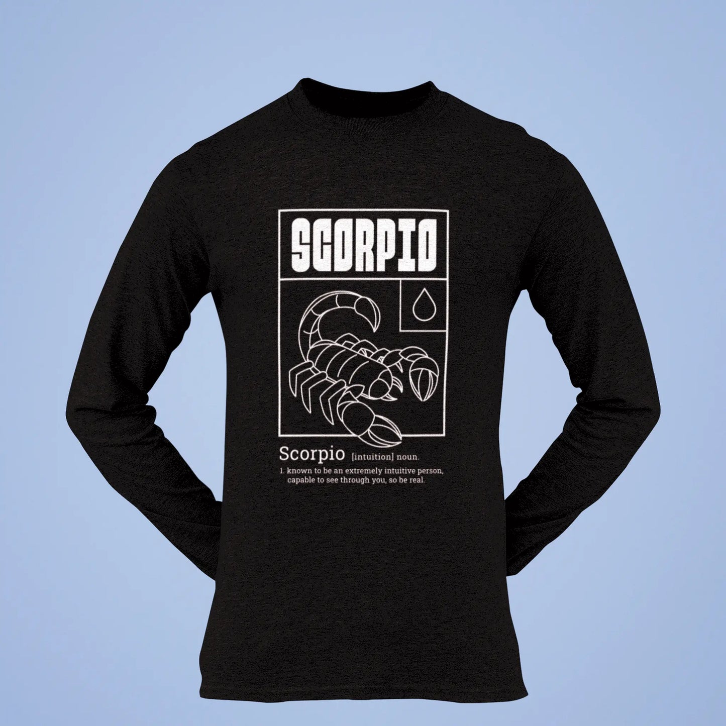 Cozy black long sleeve t-shirt with Scorpio print perfect for enigmatic astrology fashion - Ζεστό μαύρο μακρυμάνικο μπλουζάκι με έντυπο σκορπιού ιδανικό για αινιγματική αστρολογική μόδα