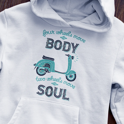 Cozy white hooded sweat featuring retro scooter artwork - Άνετο άσπρο hoodie με ρετρό σχέδιο