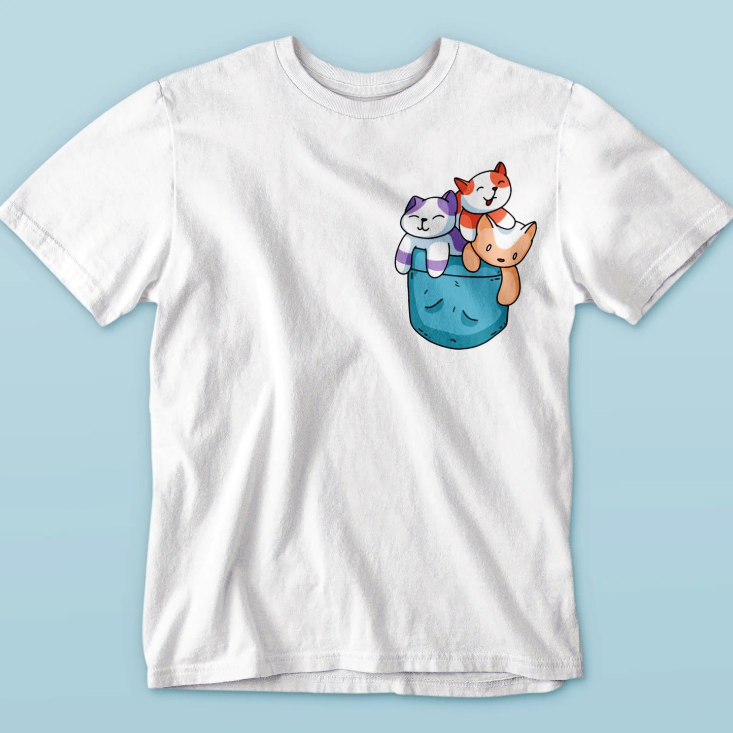 Cute colorful kittens white tee playful pocket design kawaii style trendy - Χαριτωμένα χρωματιστά γατάκια σε λευκή μπλούζα μέσα σε παιχνιδιάρικο τσεπάκι και kawaii trendy στυλ