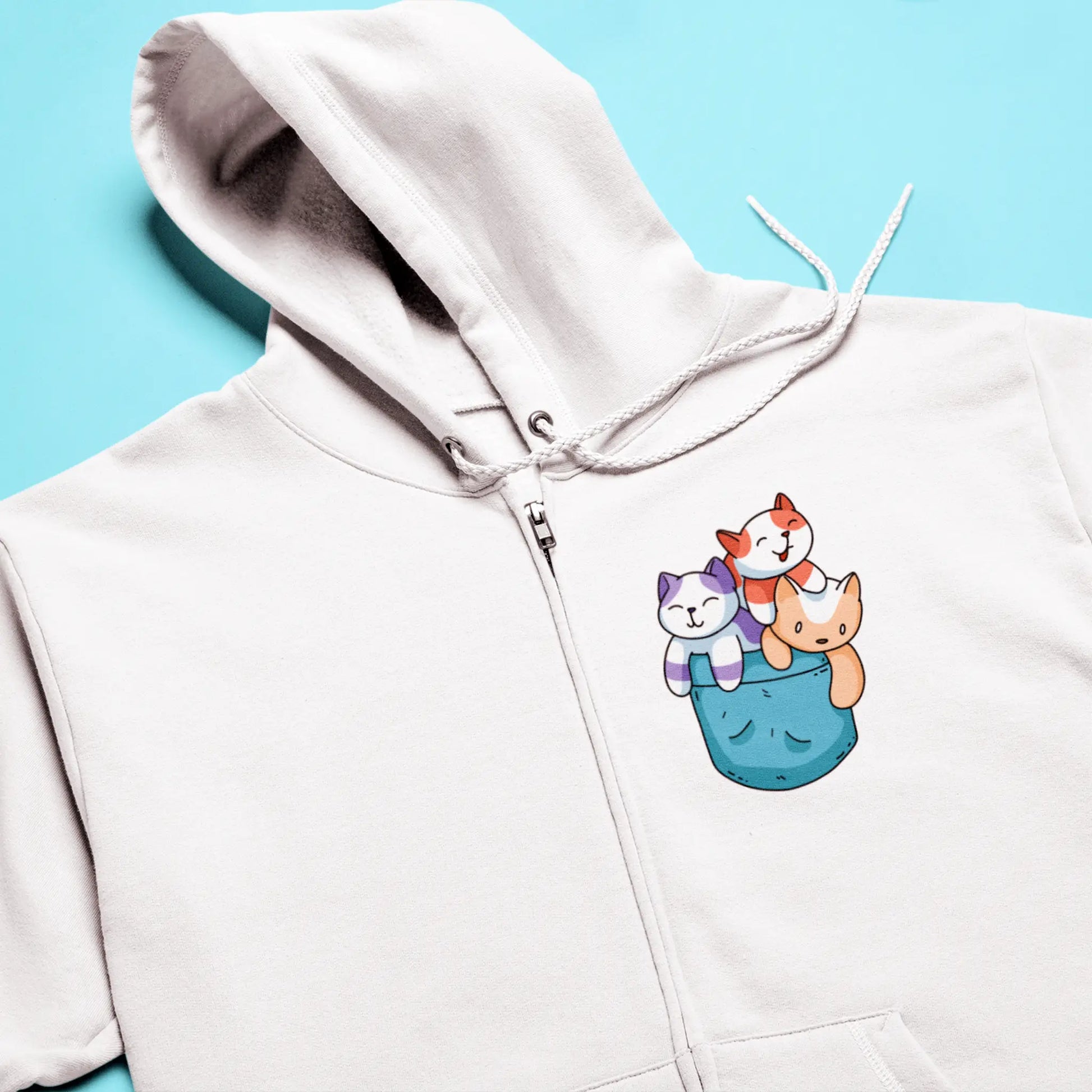 Cute colorful kittens white zip hoodie playful design kawaii style comfortable - Χαριτωμένα χρωματιστά γατάκια σε λευκή ζακέτα με κουκούλα και παιχνιδιάρικο σχέδιο