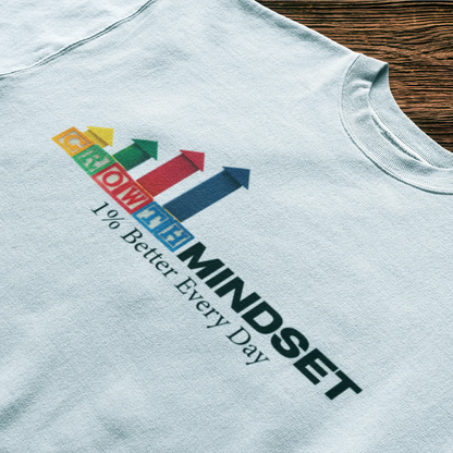 Empowering design stands out subtly on white tee – Ενδυναμωτικό σχέδιο που ξεχωρίζει διακριτικά πάνω σε λευκό ύφασμα