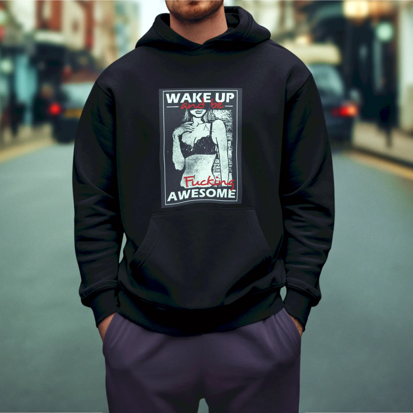Empowerment design glowing subtly on jet-black hoodie – Σχέδιο ενδυνάμωσης που διακρίνεται διακριτικά σε μαύρο hoodie