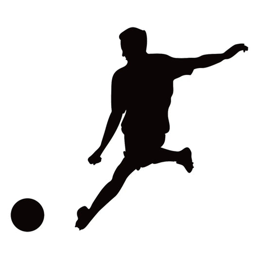 Football player silhouette action shot με football kick - ποδοσφαιριστής σκιαγραφία σε δυναμική κίνηση μπάλα 