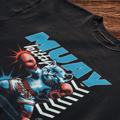 Funny combat cat design on black shirt – Μαύρο μπλουζάκι με γάτα πυγμάχο, τέλειο για street style fans