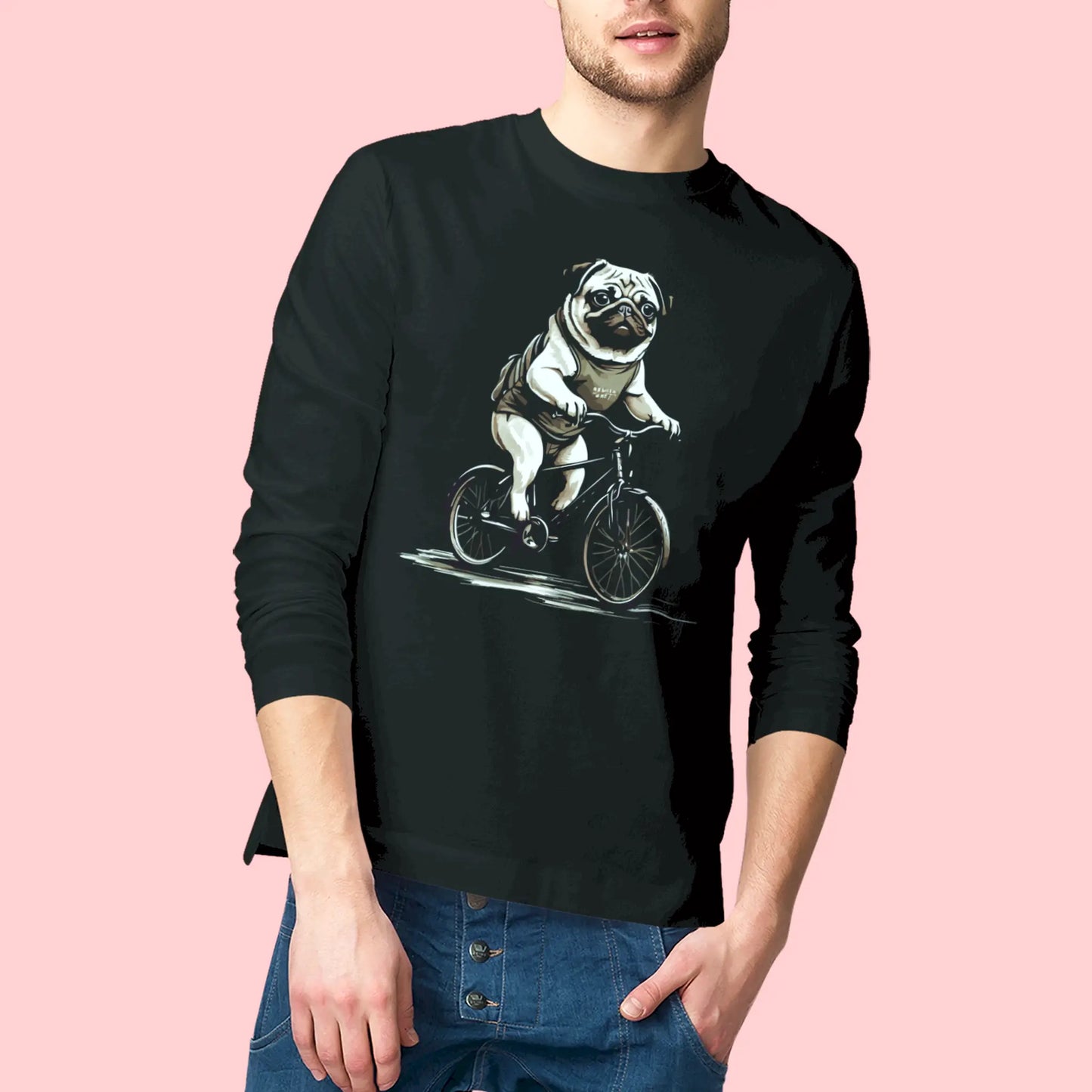 Funny cycling dog illustration on cozy black long-sleeve | Αστεία εικονογράφηση pug σε ποδήλατο πάνω σε μαλακή μαύρη μακρυμάνικη