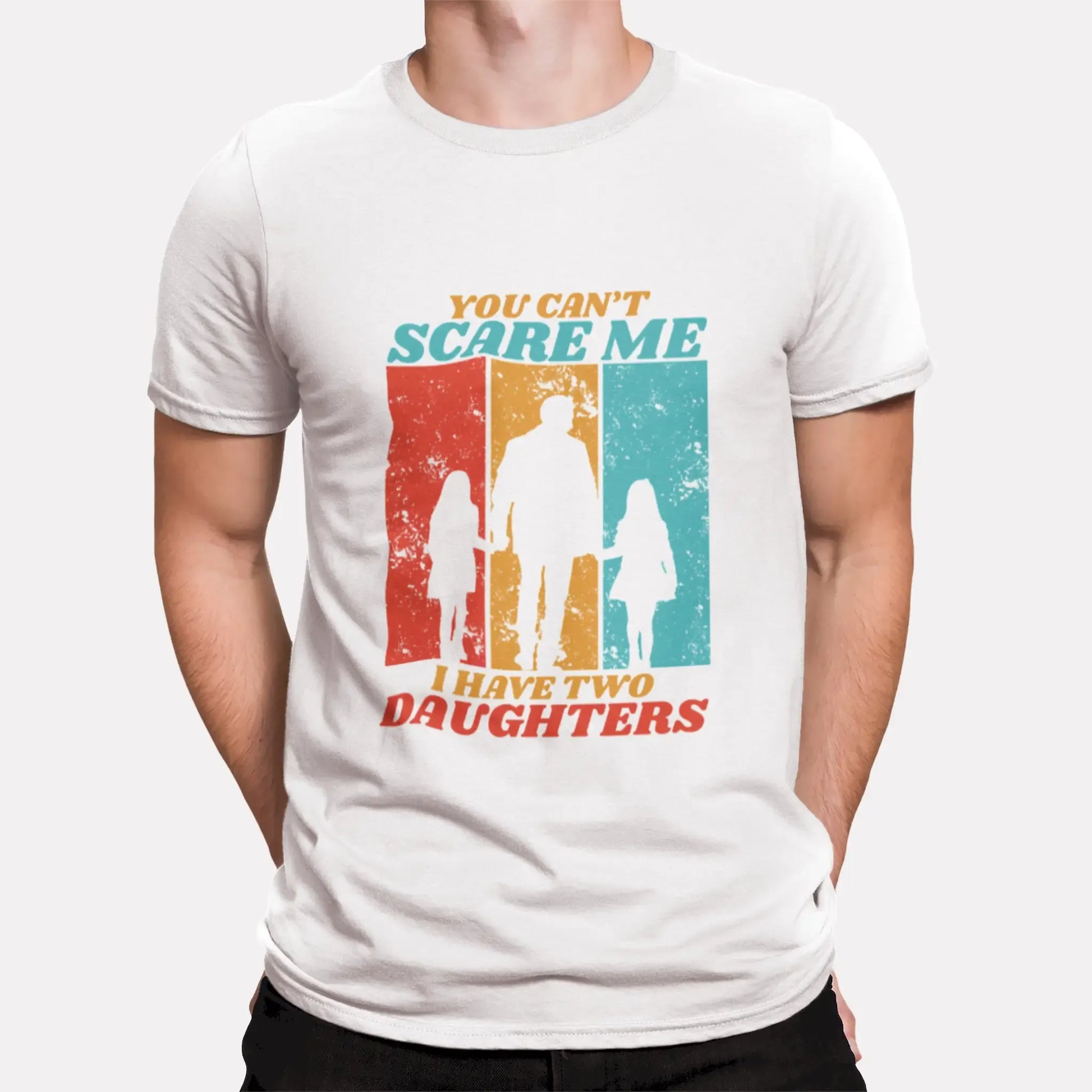 High-quality white graphic tee with a silhouette design, celebrating fatherhood with attitude / Λευκό μπλουζάκι υψηλής ποιότητας με σιλουέτα και μήνυμα περιφάνειας για πατέρες με στάση
