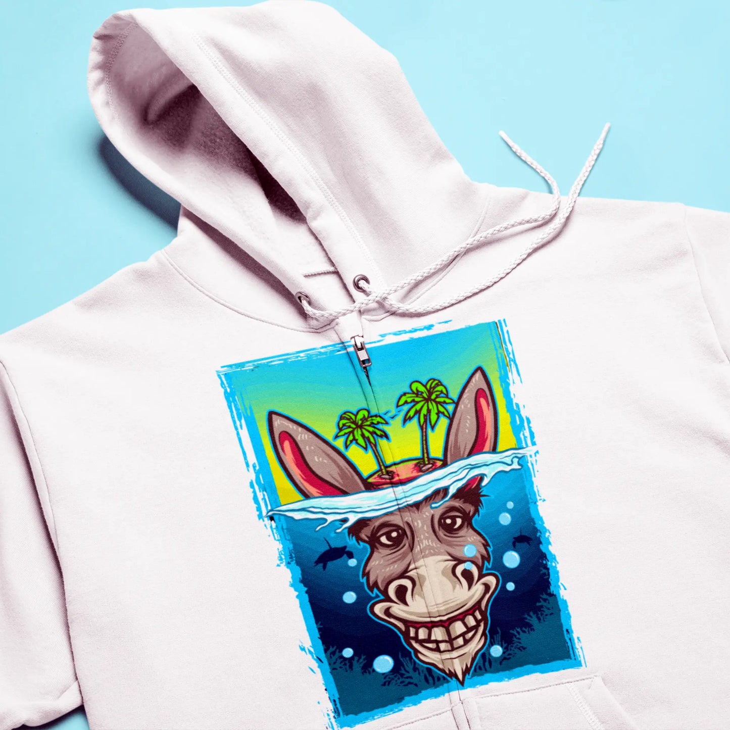 Light-colored zip hoodie with humor and personality – Ανοιχτόχρωμη ζακέτα με κουκούλα με χιούμορ και προσωπικότητα