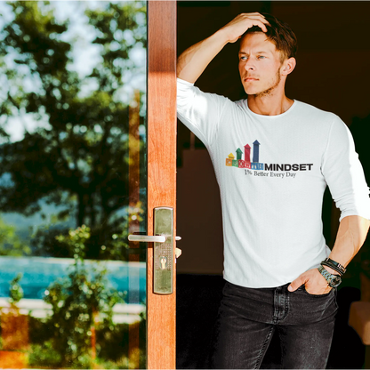 Model in white long sleeve tee embracing development and focus – Μοντέλο με λευκό μακρυμάνικο μπλουζάκι, έκφραση εξέλιξης και συγκέντρωσης