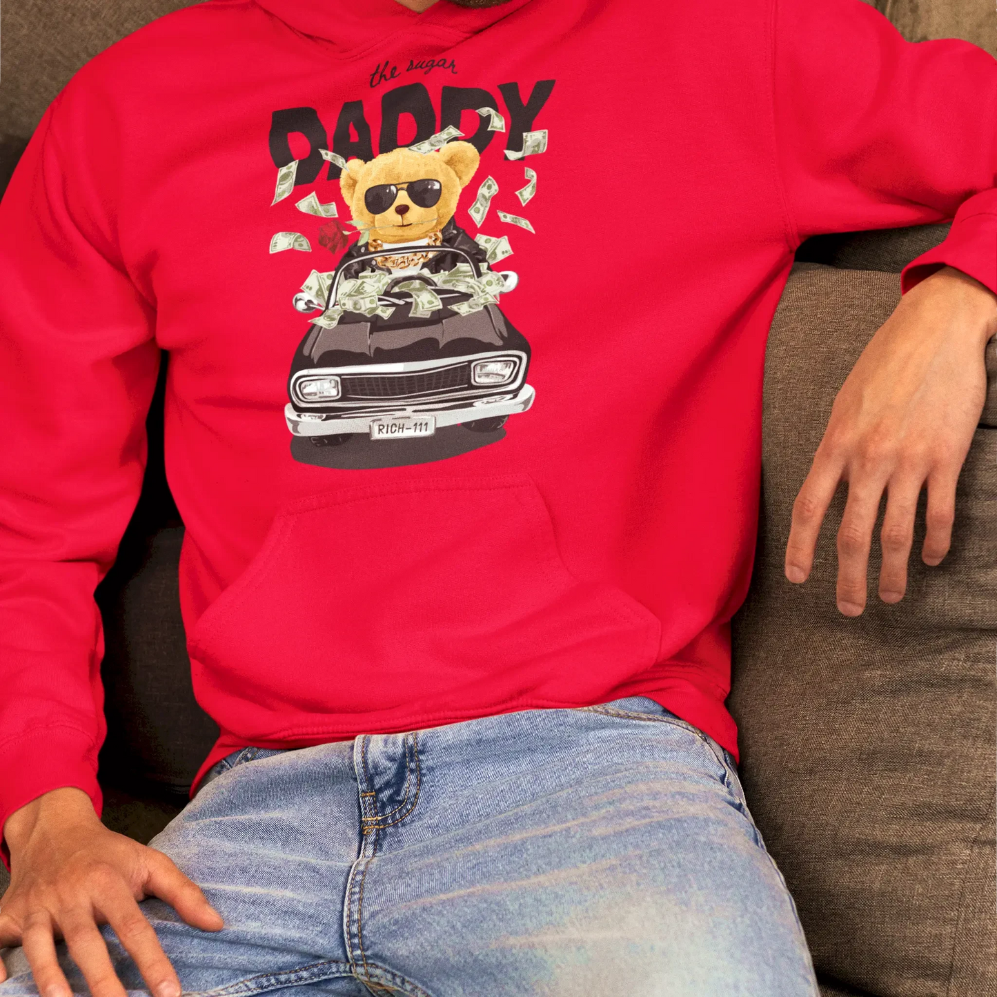 Red hoodie with bold teddy money design – κόκκινο hoodie με teddy σχέδιο και λεφτά