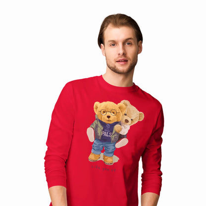 Red long sleeve shirt with teddy bear friends hugging – κόκκινη μακρυμάνικη μπλούζα με αρκουδάκια.