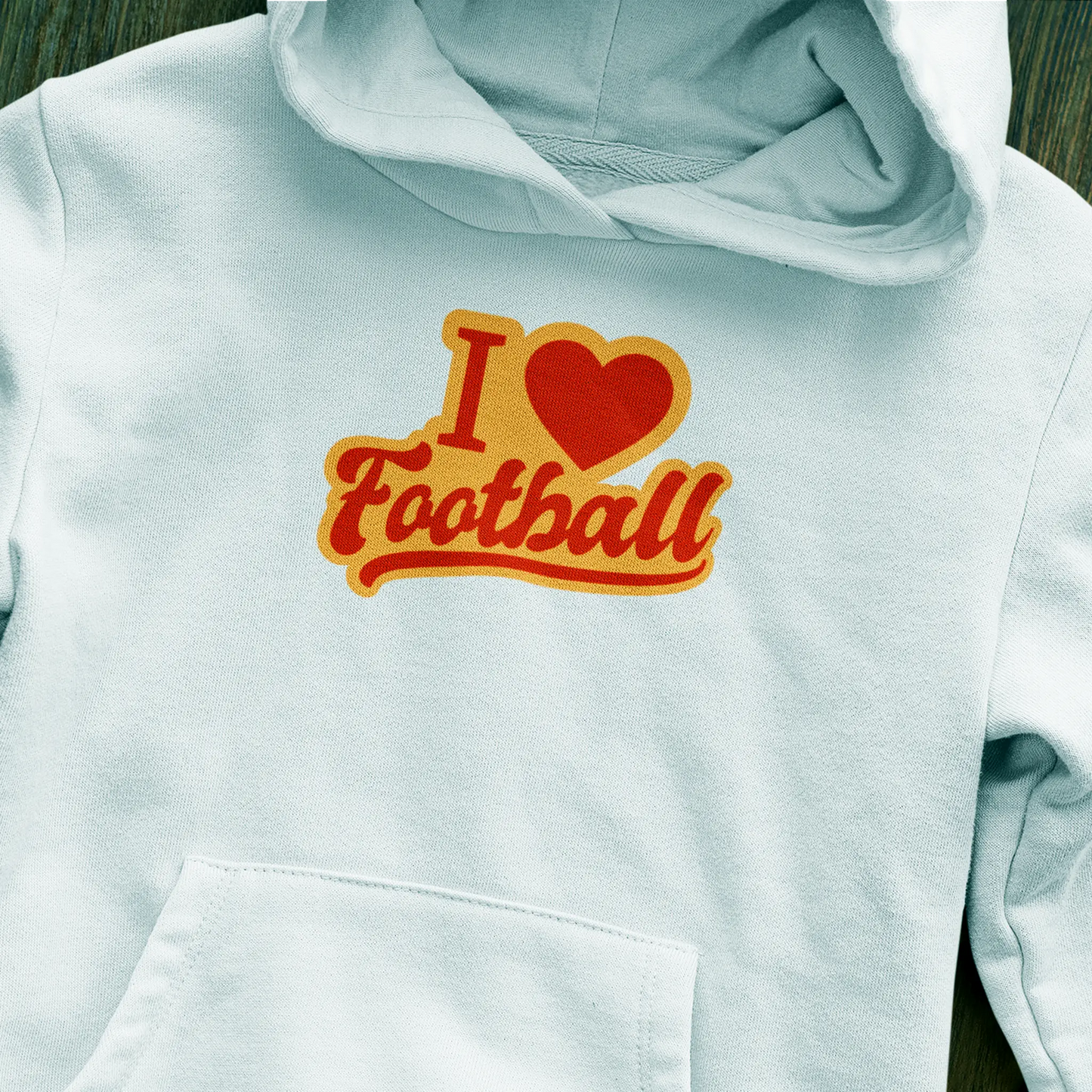Stay warm and sporty with this white hoodie and its bold “I Love Football” statement. Μείνε ζεστός και σπορ με αυτό το λευκό hoodie και το δυνατό μήνυμα “I Love Football”.