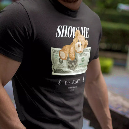 Street-ready black t-shirt showing rich teddy flexing power and wealth – Μαύρο t-shirt για streetwear εμφανίσεις με αρκούδο που δείχνει δύναμη και πλούτο