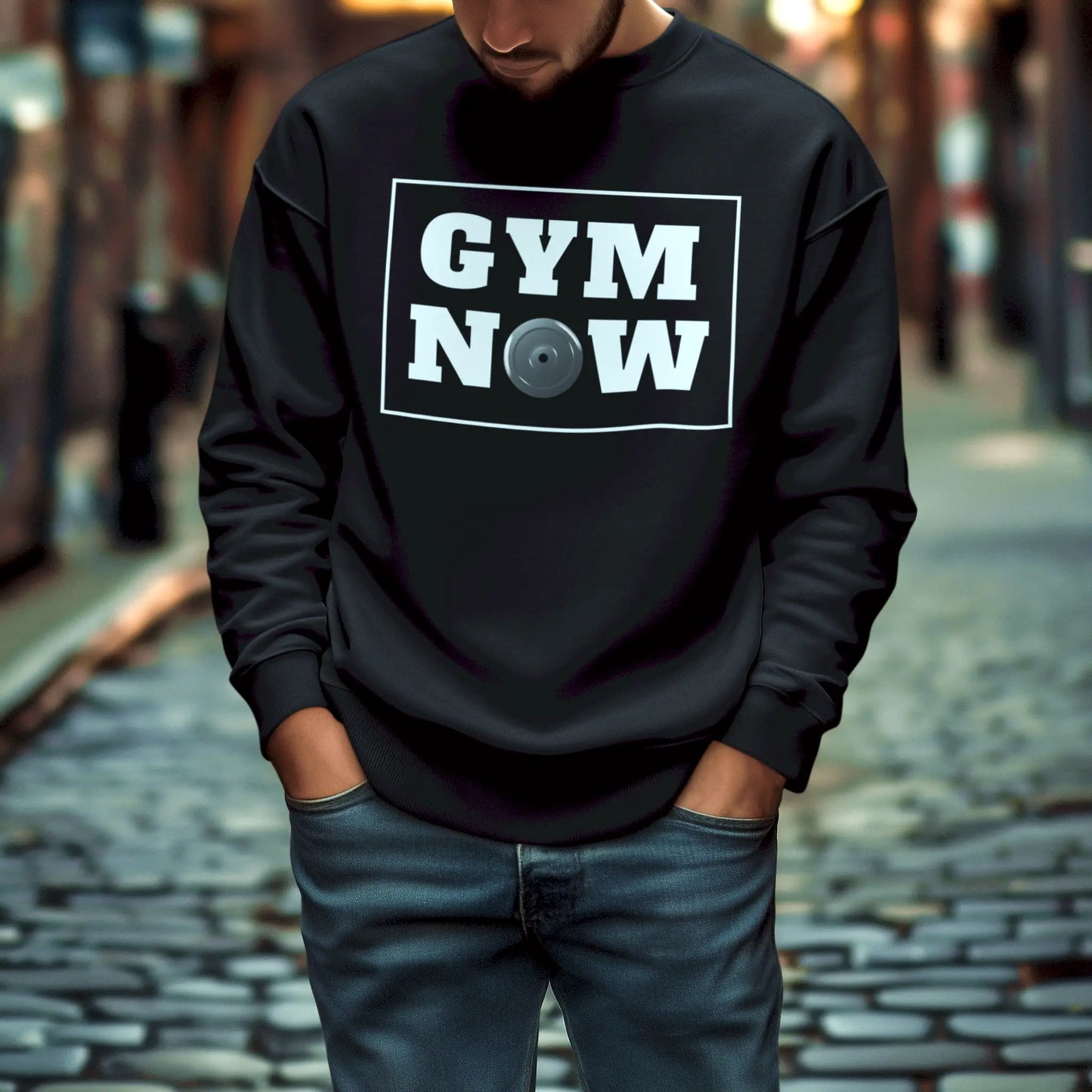 Stylish black sweatshirt featuring Gym Now print and visual strength symbolism – Μοντέρνο μαύρο sweatshirt με print Gym Now και οπτικό συμβολισμό δύναμης