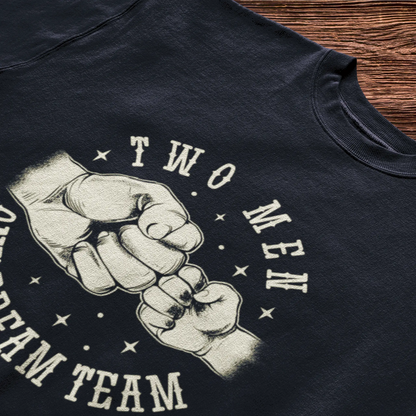 Stylish black tee featuring a powerful duo quote, perfect for family bonding moments / Μαύρο μπλουζάκι με συμβολική φράση, τέλειο για στιγμές οικογενειακής ενότητας.