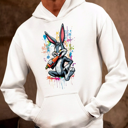 Stylish white hoodie με τον Bugs Bunny και graffiti στοιχεία για μοντέρνο street look