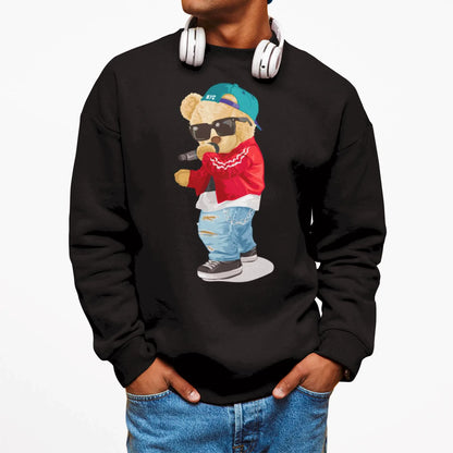 Timeless black crewneck showcasing a teddy bear immersed in hip-hop vibes, τέλειο για κάθε μουσική περίσταση. 