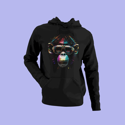 Urban black hoodie expressing a bold and playful attitude with its monochrome print. — Αστικό μαύρο φούτερ με κουκούλα που εκφράζει μια έντονη και παιχνιδιάρικη στάση με το μονόχρωμο τύπωμά του