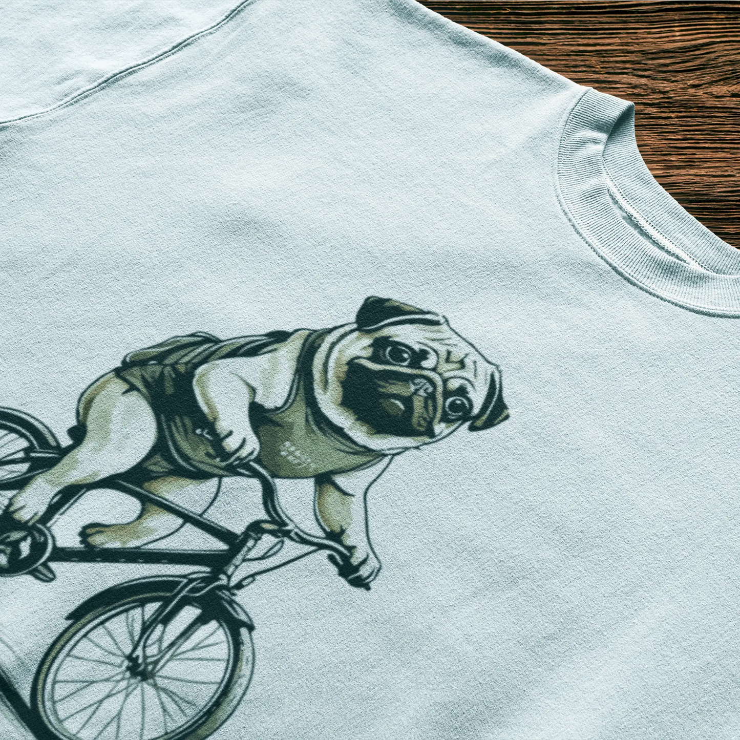 Urban meme-inspired pug print on a fun white t-shirt | Urban meme σχέδιο με pug πάνω σε διασκεδαστική λευκή μπλούζα