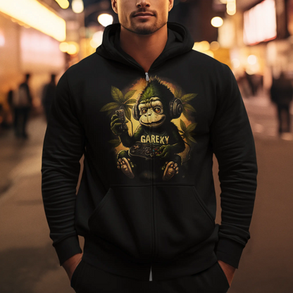 Versatile black zip up hoodie decorated with the halftone jungle gamer print. — Πολυχρηστική μαύρη ζακέτα με φερμουάρ διακοσμημένη με το τύπωμα jungle gamer halftone.