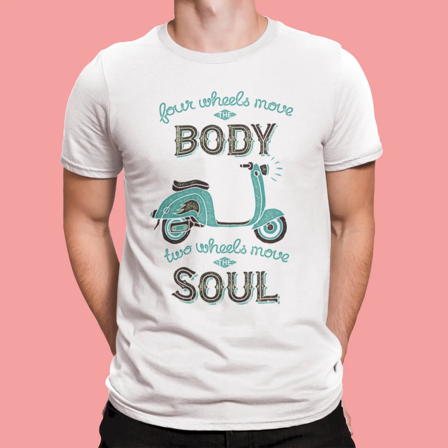 White casual tee featuring retro vespa artwork - Άσπρο μπλουζάκι με vintage μοτοσικλέτα print