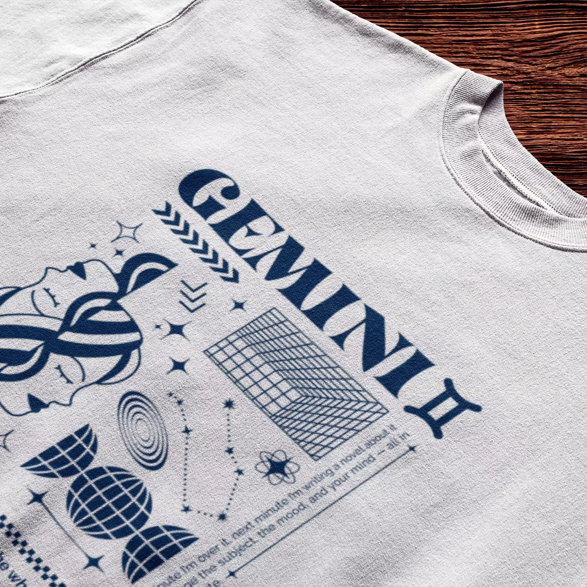 White cotton Gemini shirt with zodiac graphic ideal for gemini season and birthday gifts - Λευκό βαμβακερό μπλουζάκι διδύμων με γραφικό ζώδιο ιδανικό για εποχή διδύμων και δώρα γενεθλίων