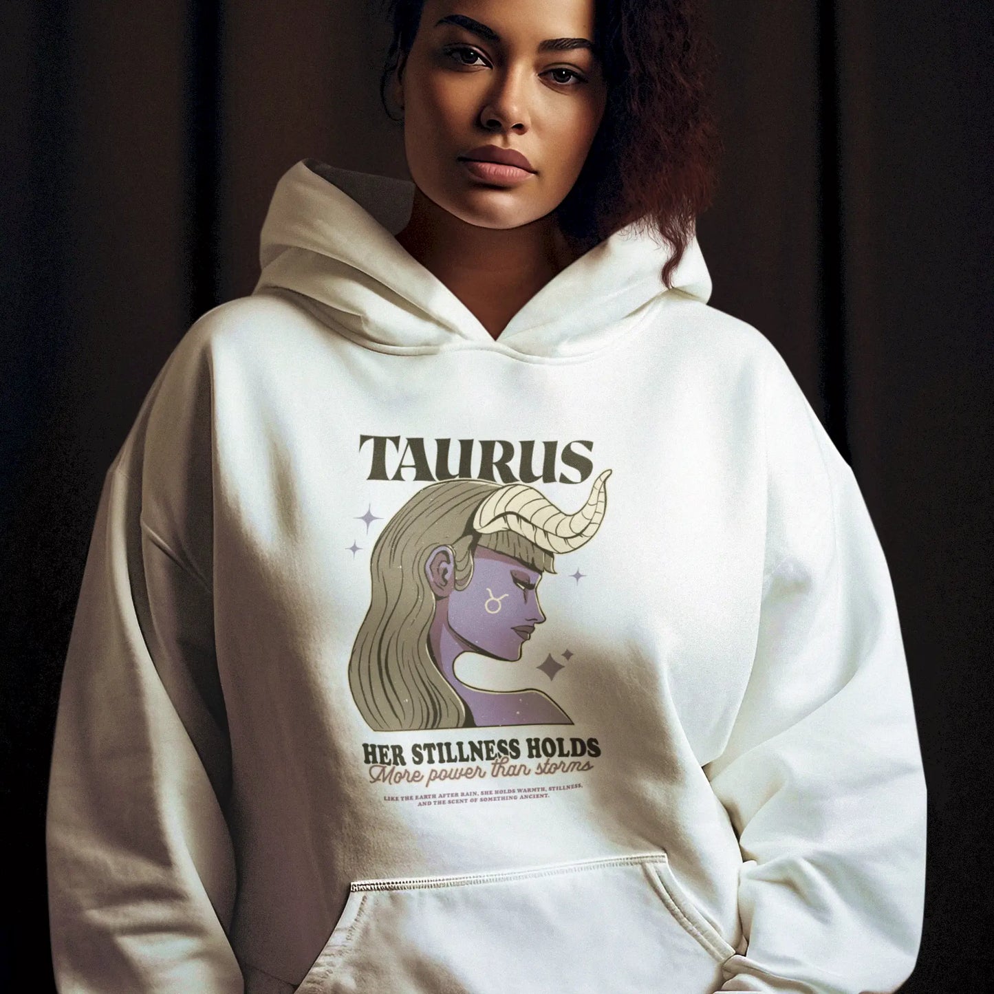 White hoodie with serene Taurus woman design, blending elegance with zodiac symbolism – Λευκή κουκούλα με ήρεμη Ταυρίνα που συνδυάζει κομψότητα και ζωδιακό συμβολισμό.