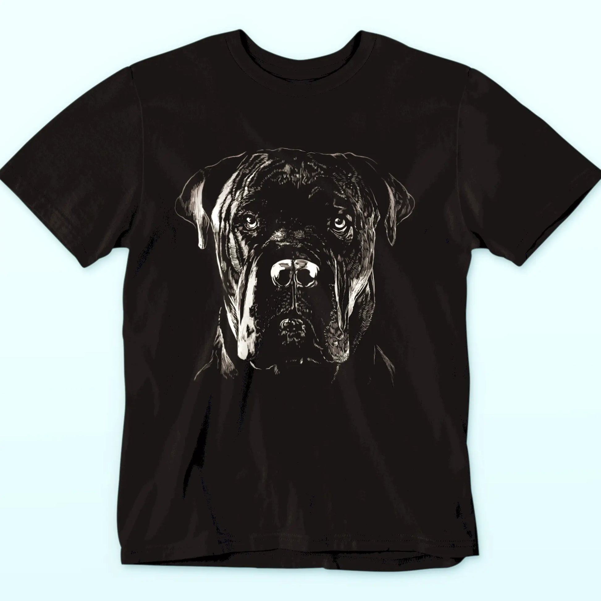 White ink Cane Corso face pops on jet black tee — Το πρόσωπο του Cane Corso αναδεικνύεται σε μαύρο μπλουζάκι.