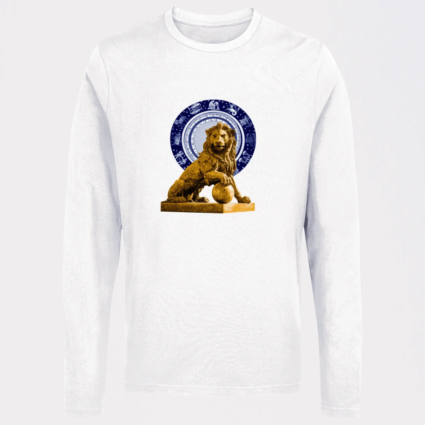 White long sleeve Leo shirt with regal lion artwork – Λευκό μακρυμάνικο Λέων με σχέδιο βασιλικού λιονταριού.