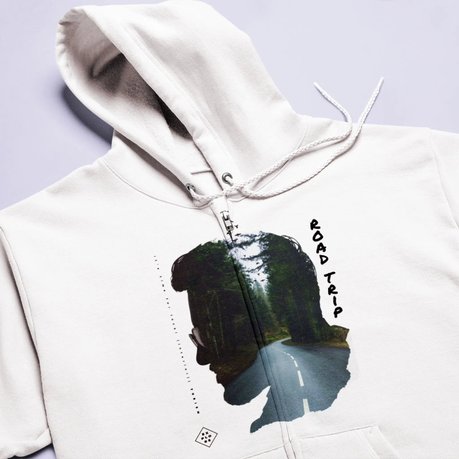 White nature art zip hoodie με artistic road design - double exposure δρόμος σε λευκή ζακέτα με κουκούλα για outdoor enthusiasts και adventure lovers
