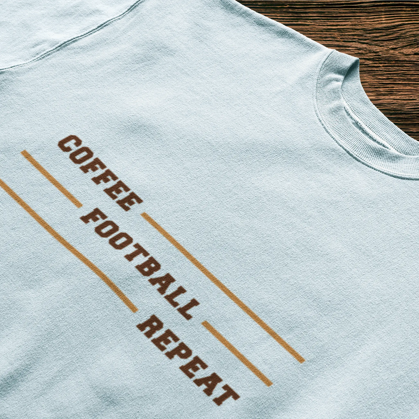 White shirt showing caffeine-sport lifestyle in simple style – Λευκό μπλουζάκι που δείχνει τον τρόπο ζωής καφές-ποδόσφαιρο