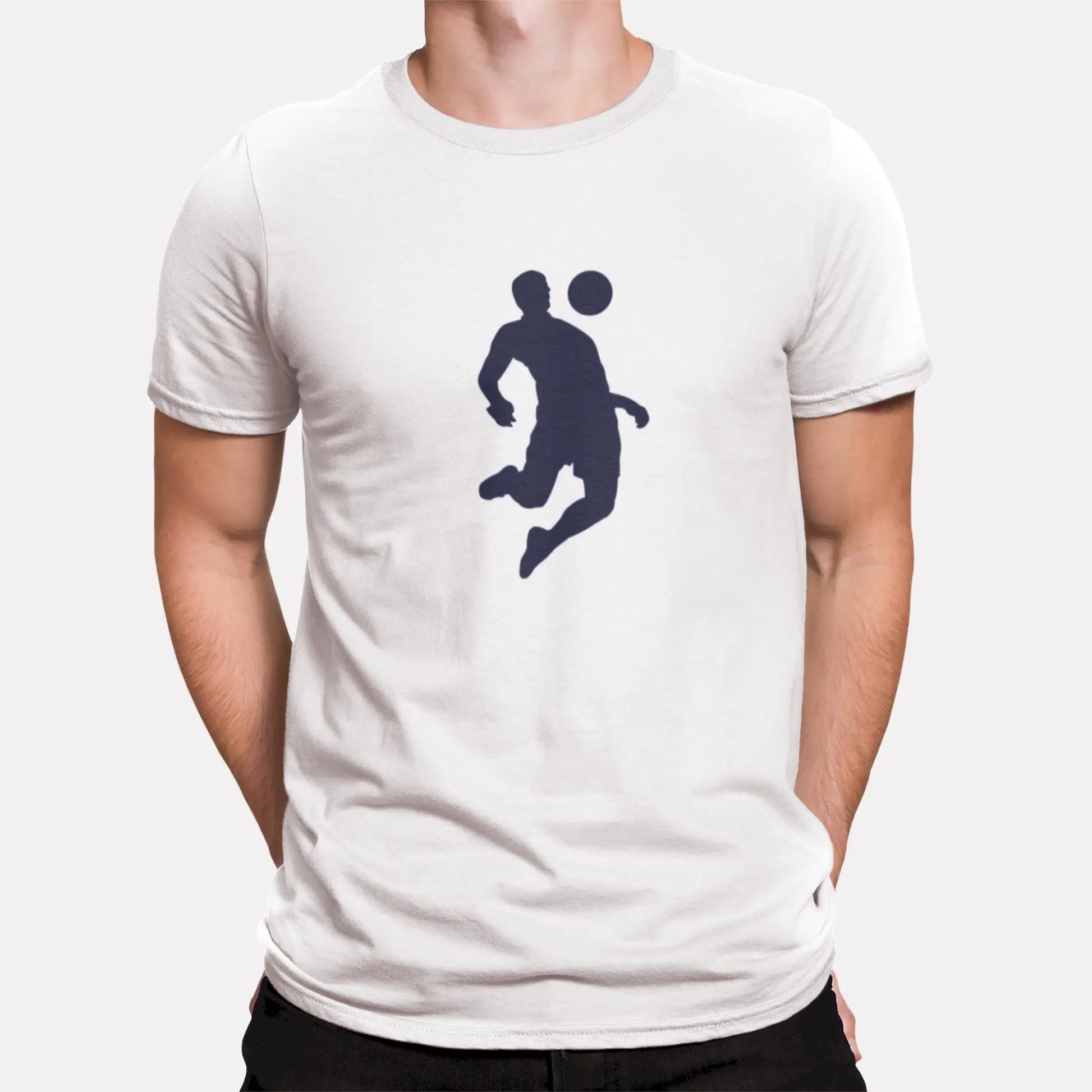 White soccer tshirt με μαύρη σιλουέτα ποδοσφαιριστή - clean athletic design για everyday wear