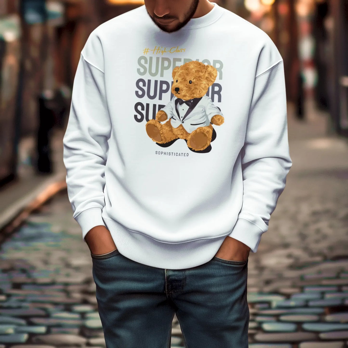 White sweatshirt featuring a refined teddy bear in a tuxedo – Λευκό φούτερ με εκλεπτυσμένο αρκουδάκι σε σμόκιν