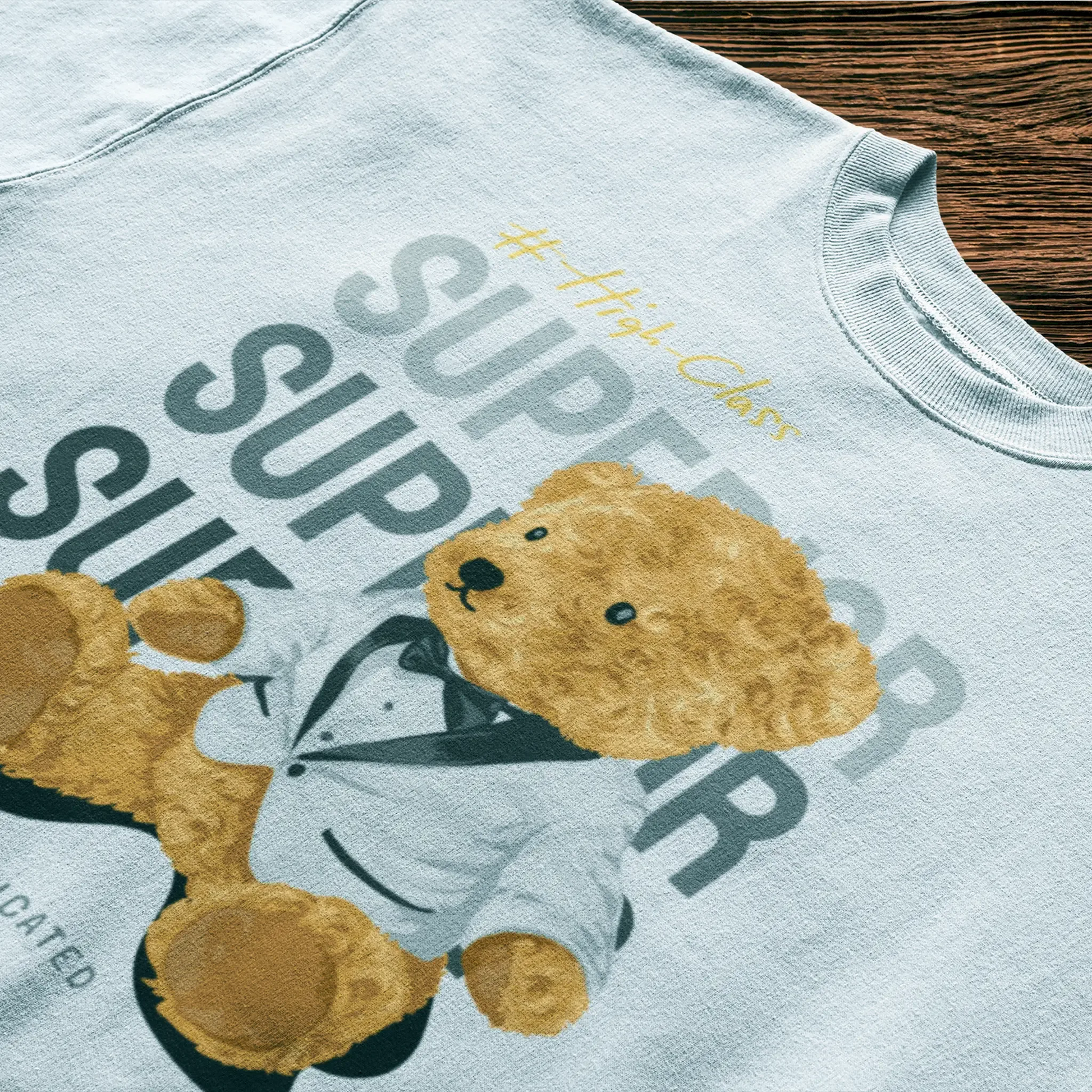 White t-shirt featuring a sophisticated teddy bear in a tuxedo – Λευκή μπλούζα με κομψό αρκουδάκι σε σμόκιν