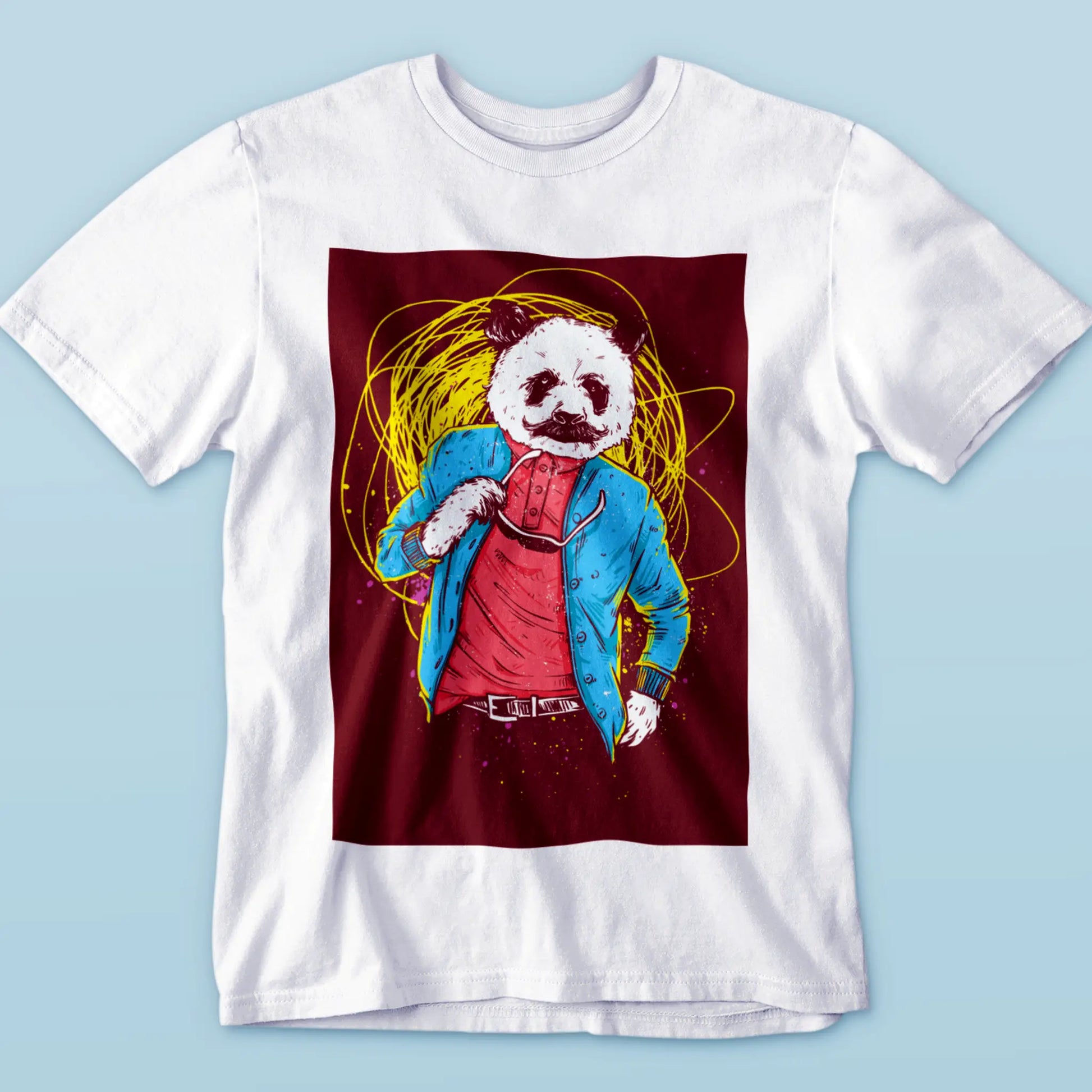 White t-shirt showing a cool panda sitting calmly, centered on the chest – Λευκό μπλουζάκι με cool panda σε ήρεμη στάση, κεντραρισμένο στο στήθος