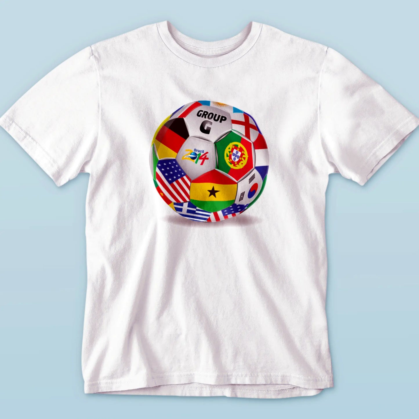 White t-shirt with colorful football made of national flags from Brazil 2014 Group G teams. | Λευκό t-shirt με πολύχρωμη ποδοσφαιρική μπάλα φτιαγμένη από σημαίες των ομάδων του Ομίλου G του Μουντιάλ 2014.
