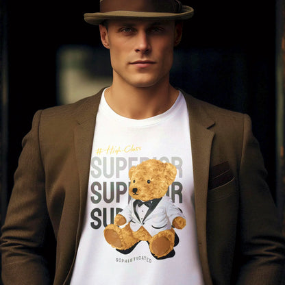 White t-shirt with elegant teddy bear print exuding luxury – Λευκή μπλούζα με κομψή στάμπα αρκουδάκι που αποπνέει πολυτέλεια