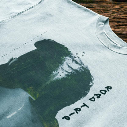 White wilderness shirt featuring forest silhouette art - λευκή κοντομάνικη μπλούζα με φύση και δάσος για hiking enthusiasts και nature inspired fashion