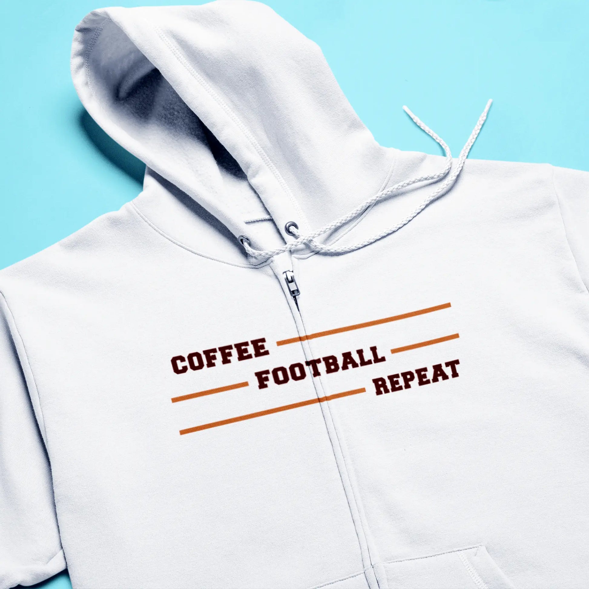 Urban white zip-up for game-day and coffee runs – Λευκή ζακέτα για μέρες παιχνιδιού και καφεδάκια